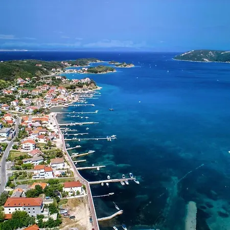 Family Supetarska Draga - Donja 15997d 2* Rab Town